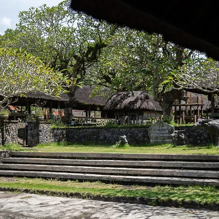尼尔瓦娜海滩和度假村